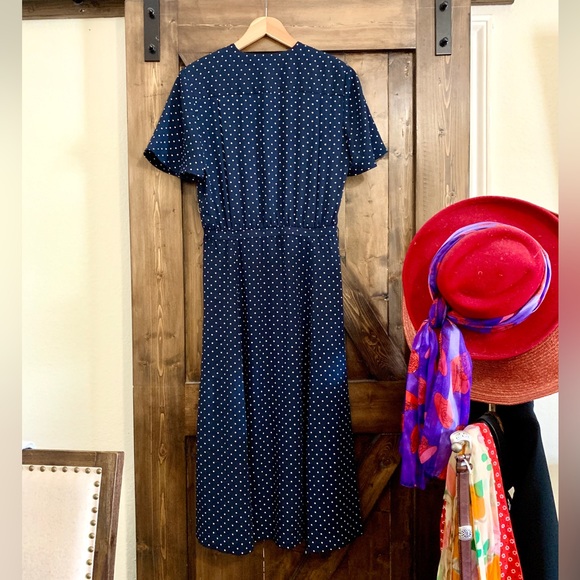 Liz Claiborne polkadot dress - Picture 2 of 6